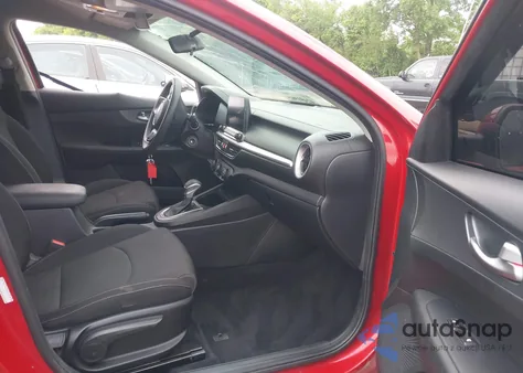 2020 Kia Forte Lxs z USA, uszkodzony, nr VIN 3KPF24AD7LE260940